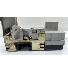 Serrure avant droit PEUGEOT 307