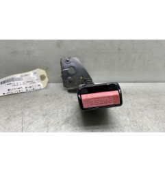 Attache ceinture arriere gauche PEUGEOT 307