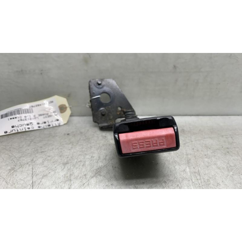 Attache ceinture arriere gauche PEUGEOT 307 Photo n°2