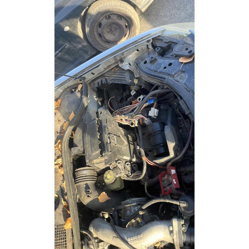 Boitier UCH RENAULT MEGANE 2 Photo n°5