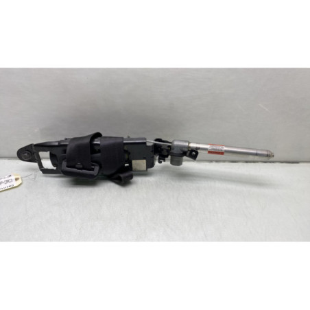 Pretensionneur de ceinture avant gauche VOLVO C 30