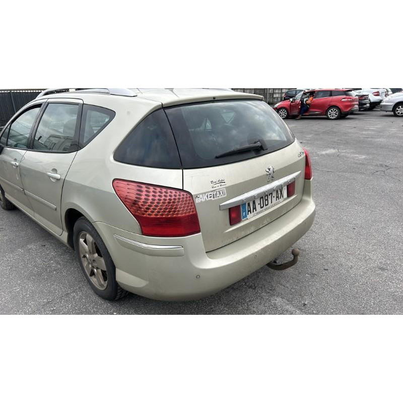 Feu arriere stop central PEUGEOT 407 Photo n°13