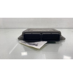 Calculateur moteur RENAULT CLIO 2