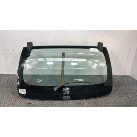Lunette arriere PEUGEOT 107 Photo n°1