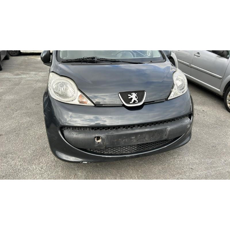 Lunette arriere PEUGEOT 107 Photo n°11