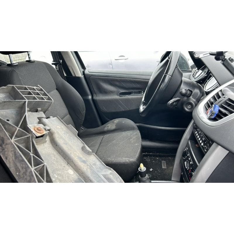 Boitier BSI PEUGEOT 207 Photo n°17
