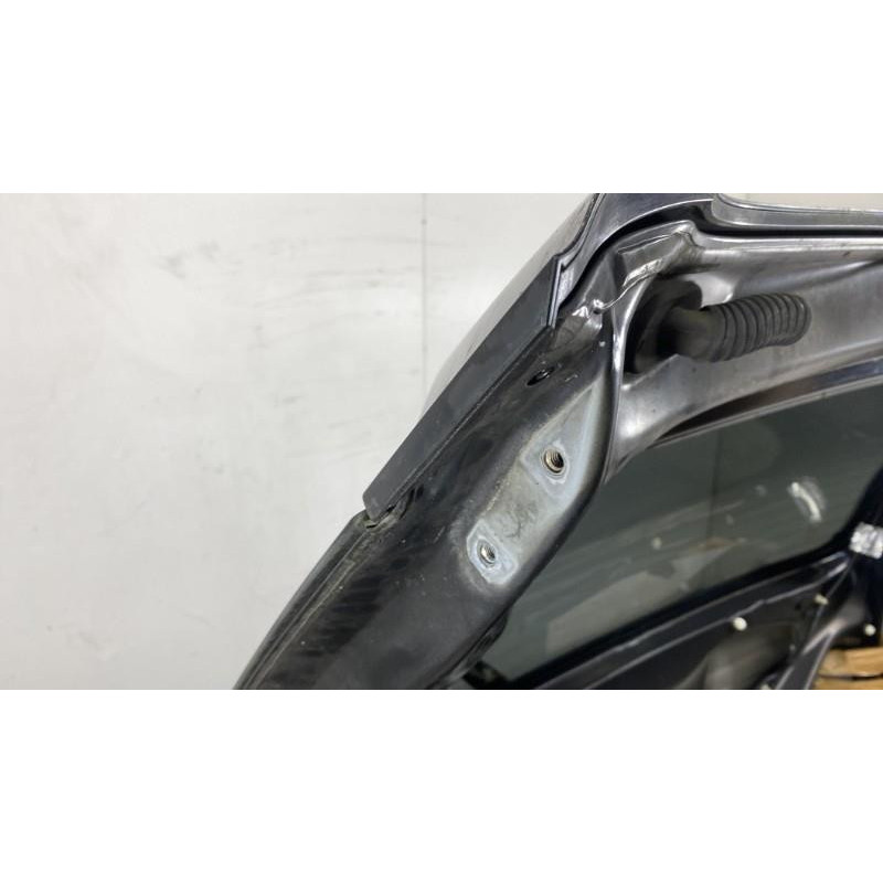 Malle/Hayon arriere HONDA FR-V Photo n°3