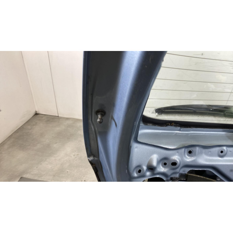 Malle/Hayon arriere MAZDA 3 1 Photo n°4