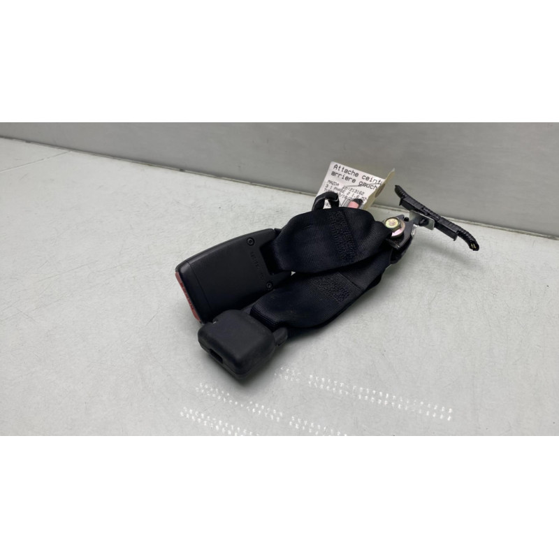 Attache ceinture arriere gauche MAZDA 3 1 Photo n°2