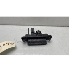Bouton de coffre MAZDA 3 1