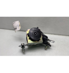Ceinture arriere centrale MAZDA 3 1
