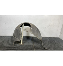 Pare boue arriere gauche MAZDA 3 1