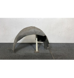 Pare boue arriere gauche MAZDA 3 1