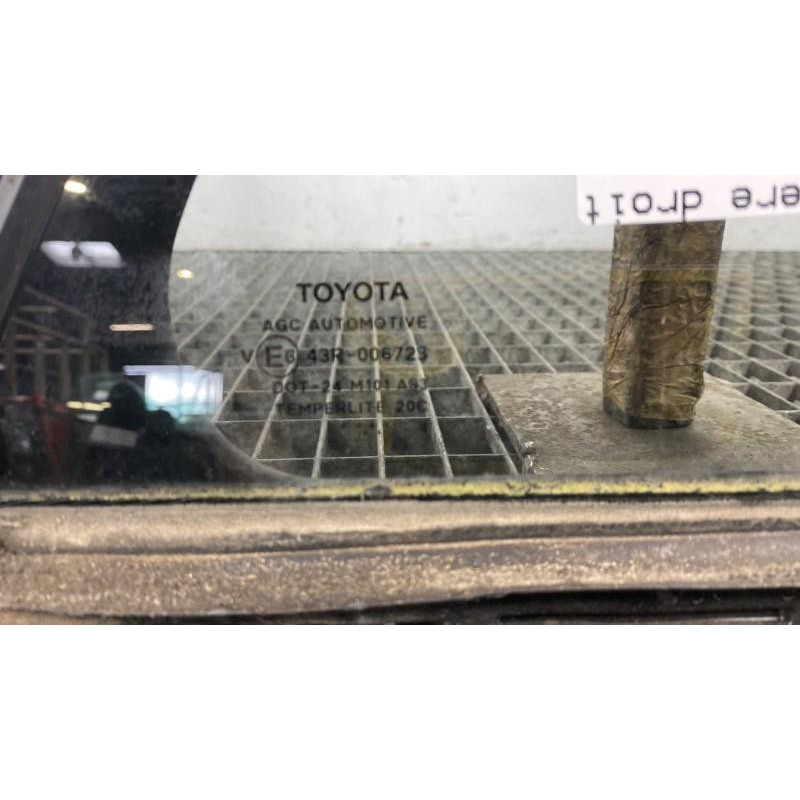 Custode arriere droit (porte) TOYOTA AVENSIS 3 Photo n°1