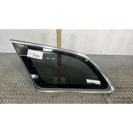 Custode arriere gauche TOYOTA AVENSIS 3