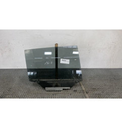 Vitre arriere droit TOYOTA AVENSIS 3 Photo n°1