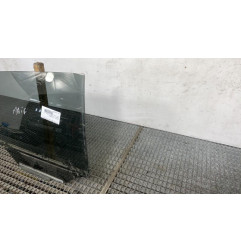 Vitre arriere droit TOYOTA AVENSIS 3