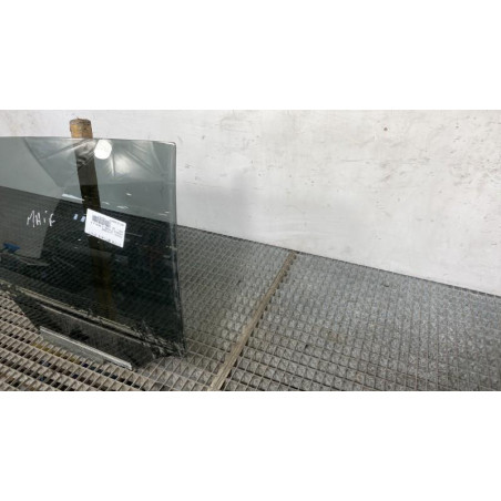Vitre arriere droit TOYOTA AVENSIS 3
