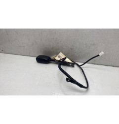 Attache ceinture avant droit TOYOTA AVENSIS 3