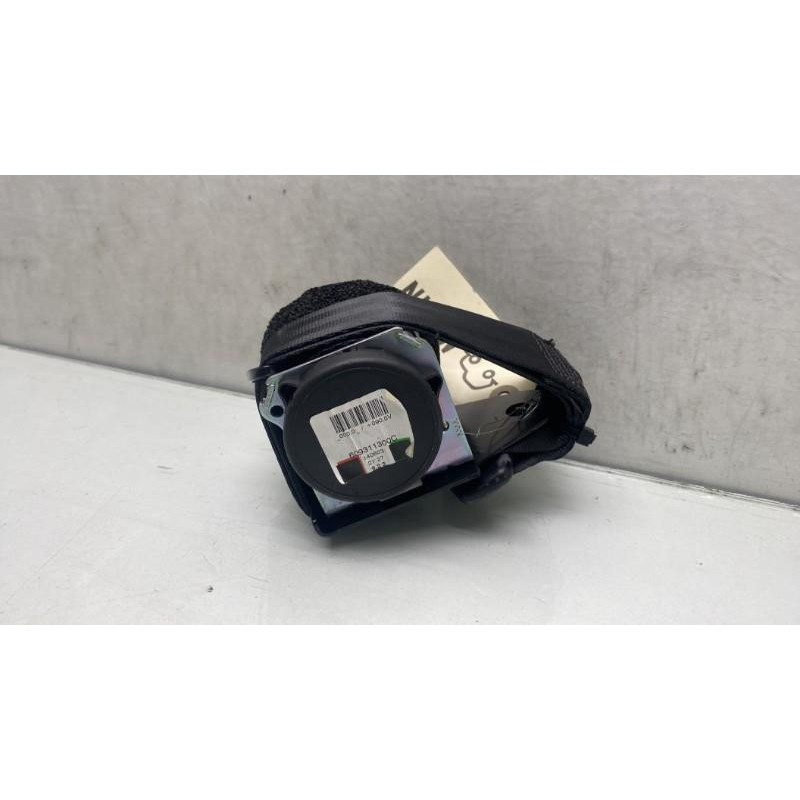 Ceinture arriere droit TOYOTA AVENSIS 3 Photo n°2