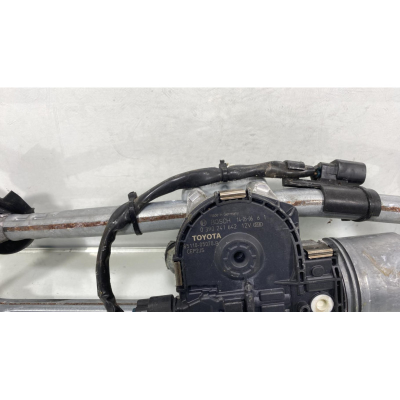 Moteur essuie glace avant TOYOTA AVENSIS 3 Photo n°5