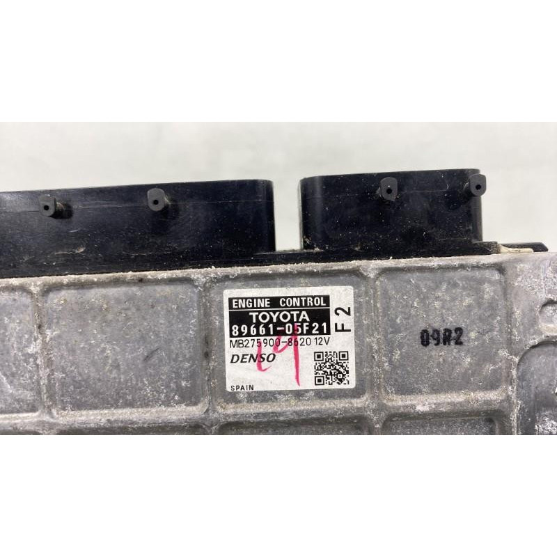 Calculateur moteur TOYOTA AVENSIS 3 Photo n°3