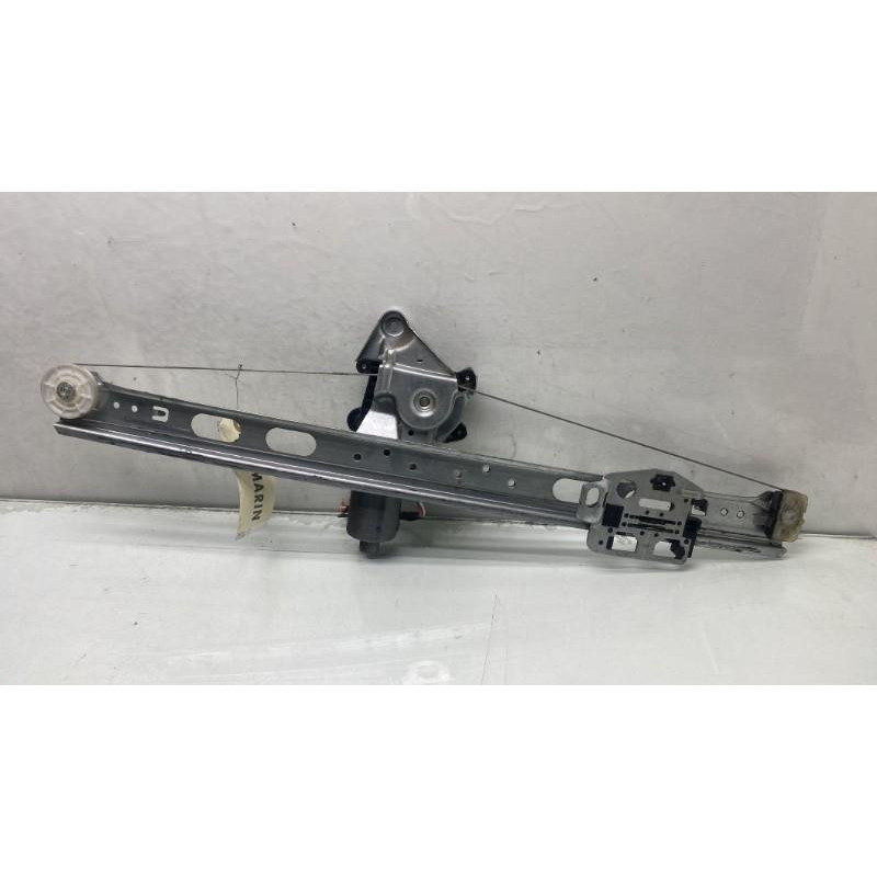 Leve vitre electrique arriere droit MERCEDES CLASSE M 163 Photo n°3