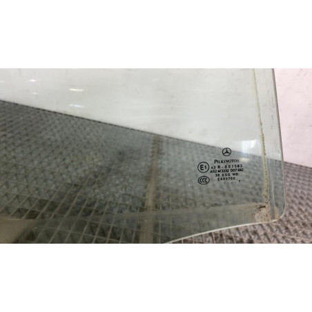 Vitre arriere droit MERCEDES CLASSE A 169 Photo n°1