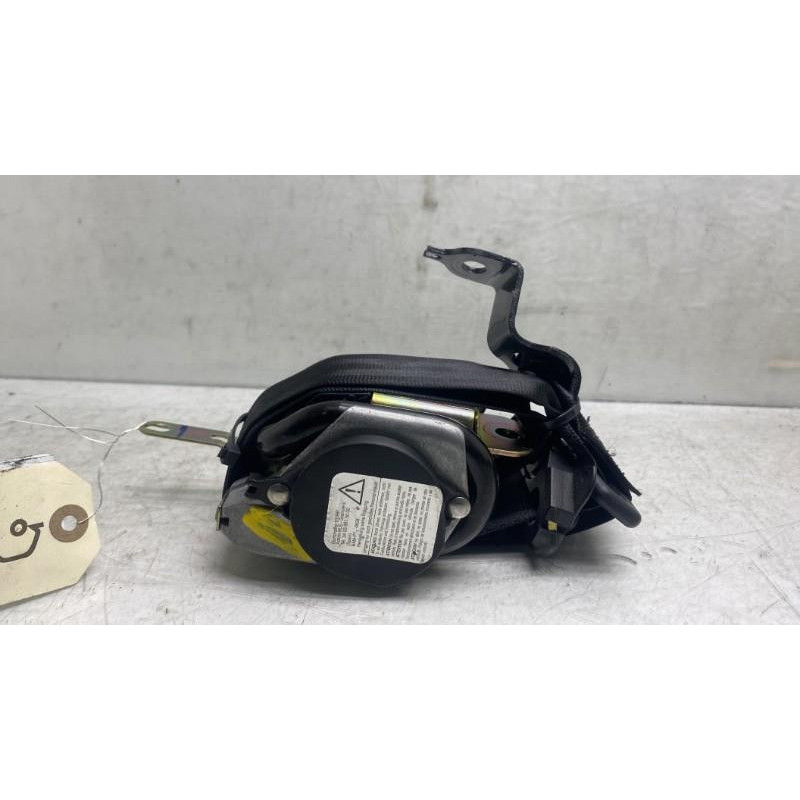 Pretensionneur de ceinture avant droit VOLKSWAGEN POLO 4 Photo n°5
