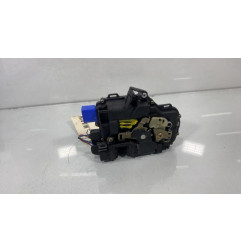 Serrure avant droit VOLKSWAGEN POLO 4