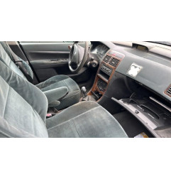 Serrure avant droit PEUGEOT 307