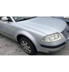 Aile avant droit VOLKSWAGEN PASSAT 4