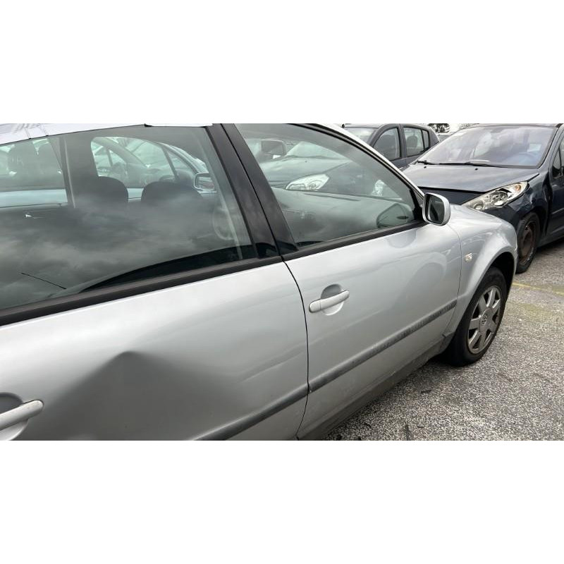 Aile avant droit VOLKSWAGEN PASSAT 4 Photo n°12