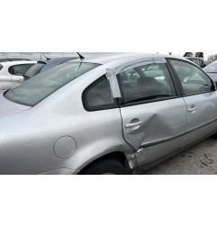 Aile avant droit VOLKSWAGEN PASSAT 4