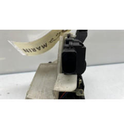 Serrure avant droit VOLKSWAGEN PASSAT 4