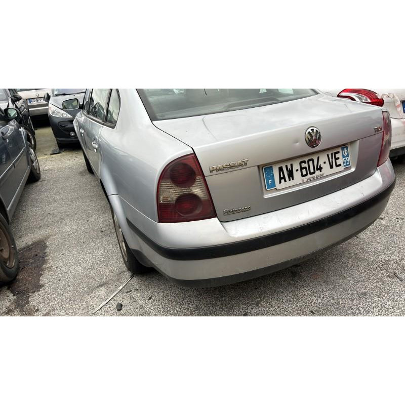Serrure avant droit VOLKSWAGEN PASSAT 4 Photo n°10