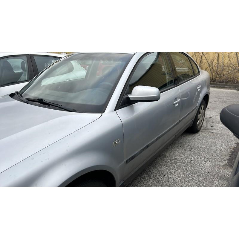 Serrure avant droit VOLKSWAGEN PASSAT 4 Photo n°17