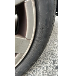 Serrure avant droit VOLKSWAGEN PASSAT 4