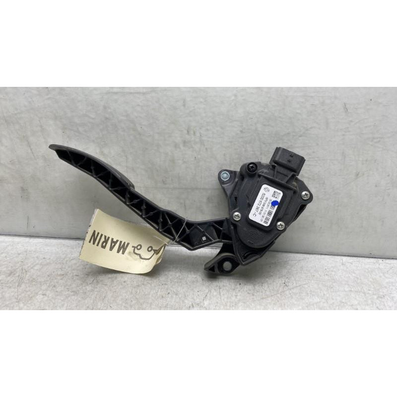 Pedale d'accelerateur RENAULT MASTER 3 Photo n°1