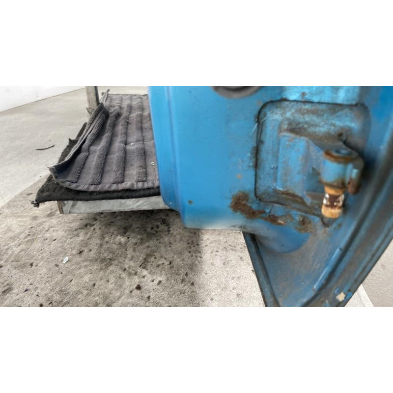 Porte avant gauche FORD KA 1 Photo n°5