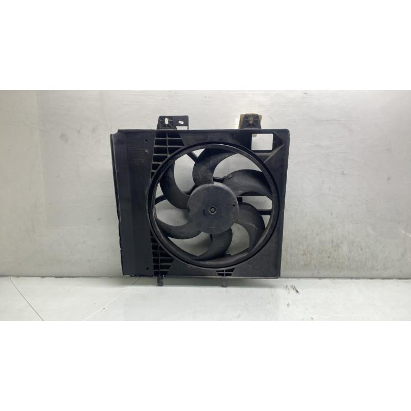 Moto ventilateur radiateur CITROEN C3 1 Photo n°4