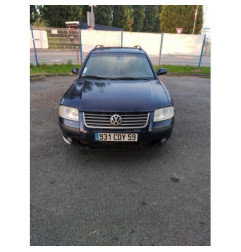 Vitre avant gauche VOLKSWAGEN PASSAT 4