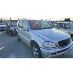 Vitre arriere gauche MERCEDES CLASSE M 163