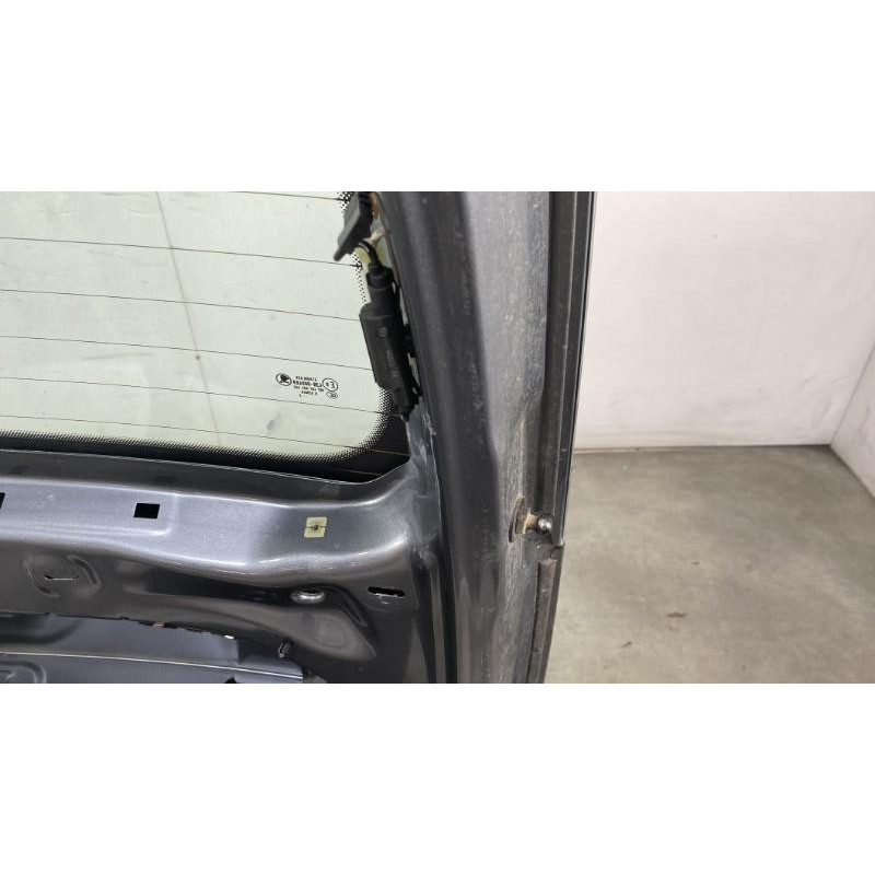 Malle/Hayon arriere SKODA YETI Photo n°11