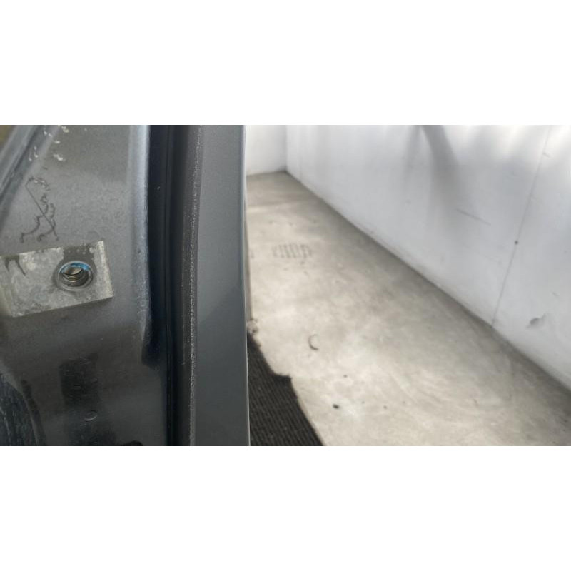 Porte avant droit SKODA YETI Photo n°1