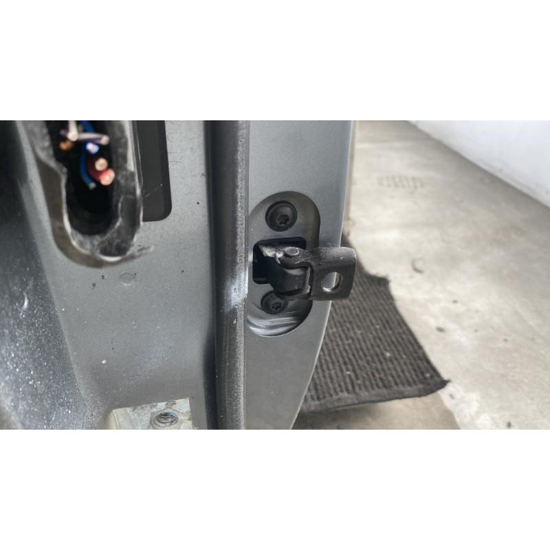 Porte avant droit SKODA YETI Photo n°3