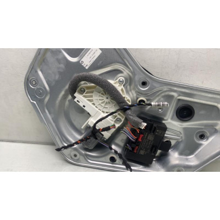 Leve vitre electrique arriere gauche SKODA YETI Photo n°1
