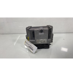 Calculateur moteur PEUGEOT 208 1