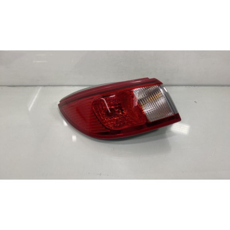 Feu arriere principal gauche (feux) MITSUBISHI COLT 6