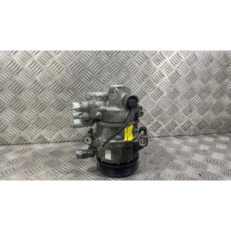 Compresseur clim MITSUBISHI COLT 6 Photo n°4